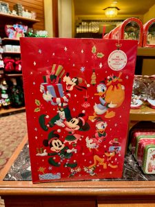 Calendario de adviento - productos de Navidad en tiendas de Disneyland Paris 2024