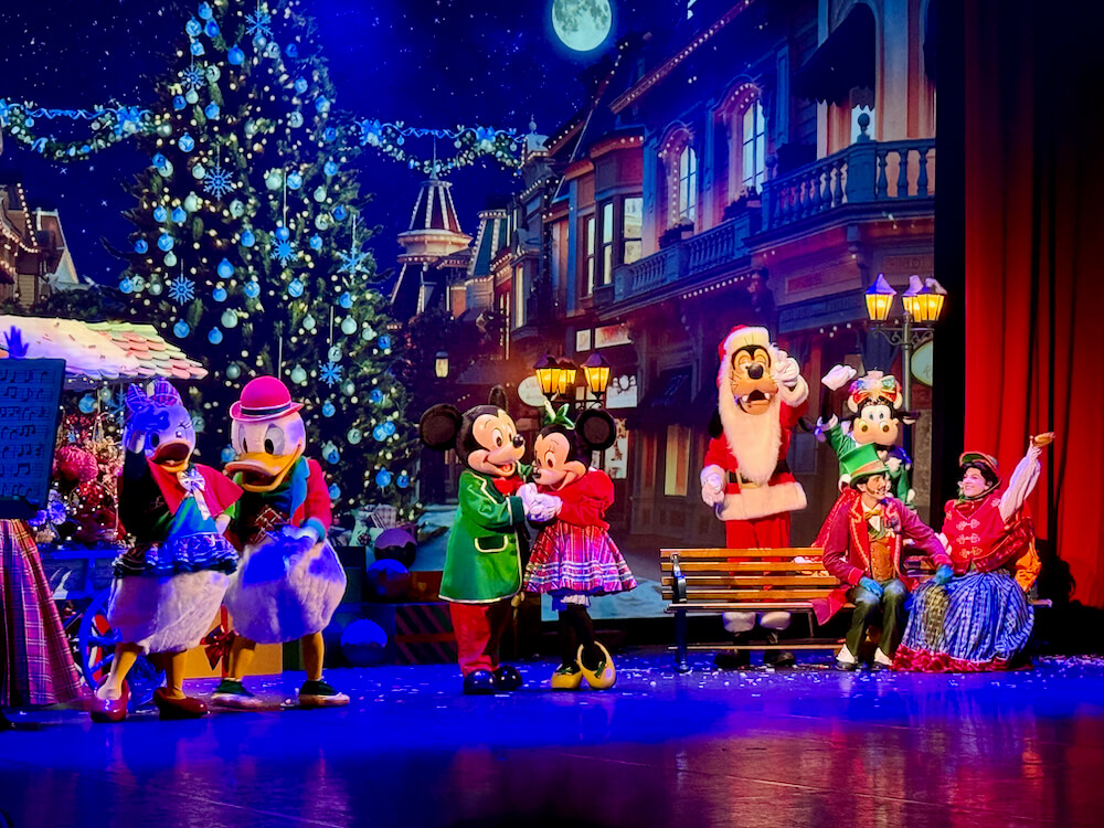 Espectáculo de Navidad Let's Sing Christmas en Disneyland Paris