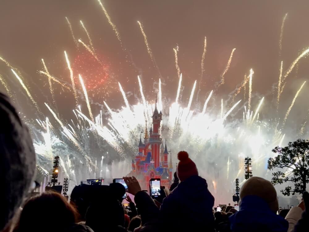 Fuegos artificiales de Año Nuevo en Disneyland Paris