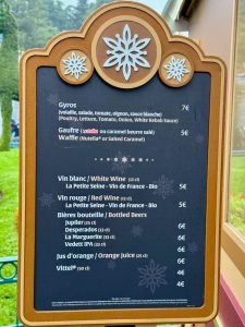 Menú Les Chalets Gourmands Disneyland Paris 2024-2025 - Chalet amarillo Fantasyland