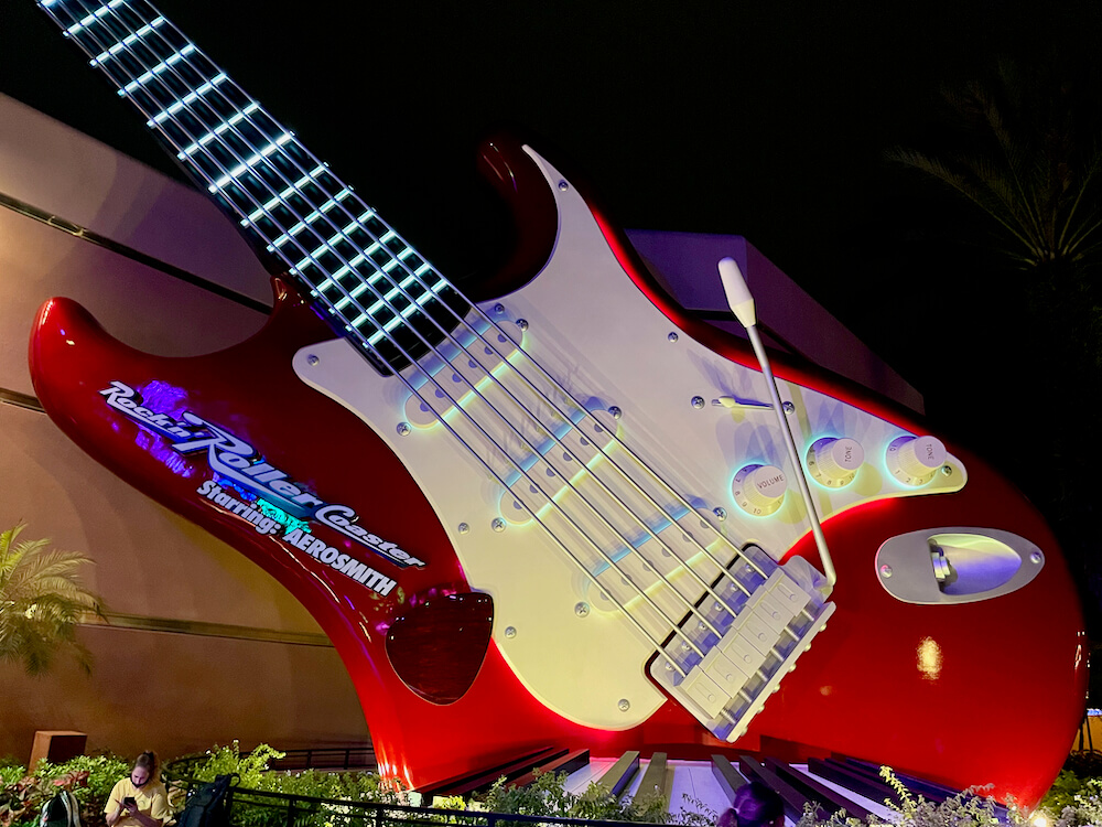 Guitarra de Rock'n'Roller Coaster de Hollywood Studios en Orlando