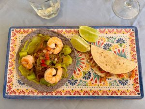 La Hacienda PortAventura - Taco Doña Bárbara y Taco de Camarones 2024