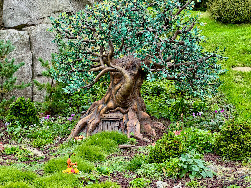 Escena de Winnie the Pooh en la atracción Le Pays des Contes de Fées de Disneyland Paris